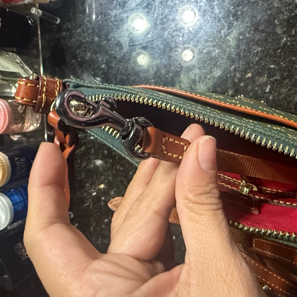 Dooney & Bourke small Gretta crossbody purse - Picture 7 of 8